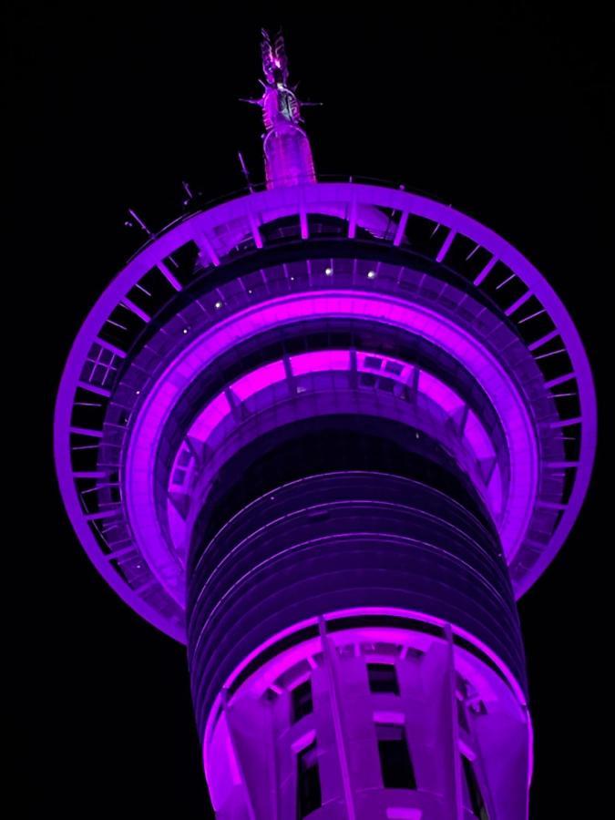 Stunning Skytower And City View 2 Bedroom Apartment 오클랜드 외부 사진
